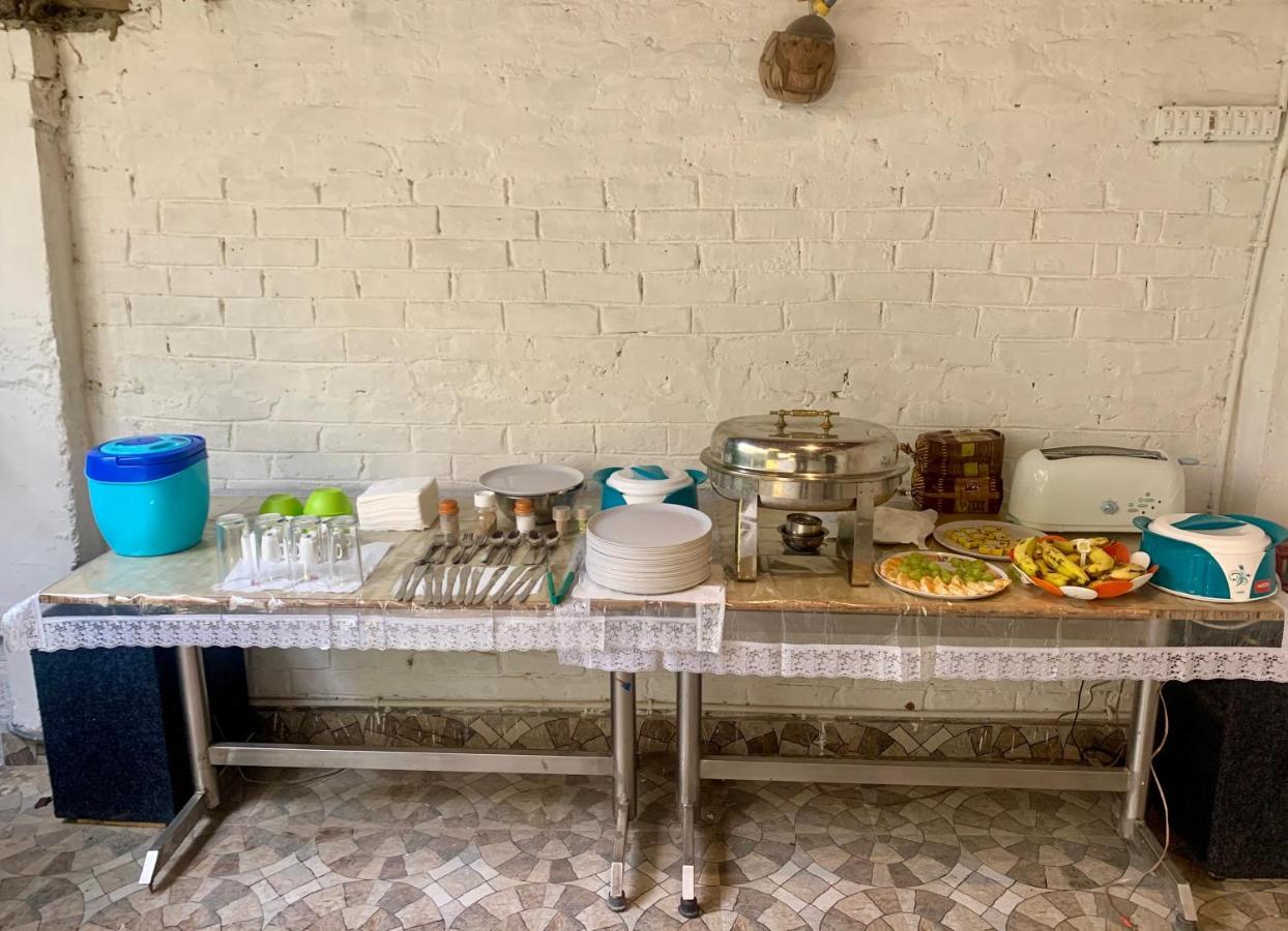 Apartment Red Chillies Lucknow