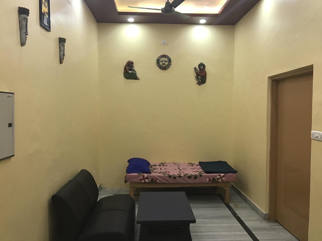 Red Chillies Apartment